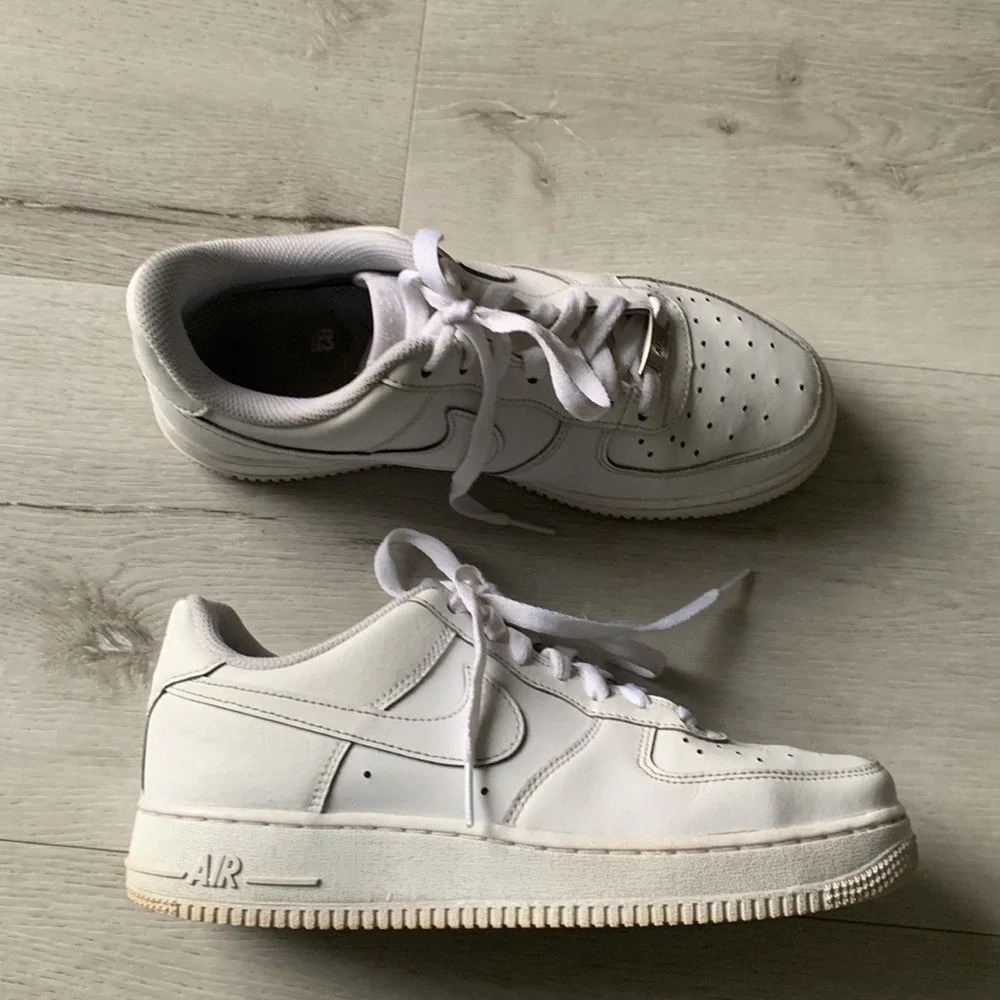 Nike Air Force 1 shoes size 7 Y sneakers white unisex‎